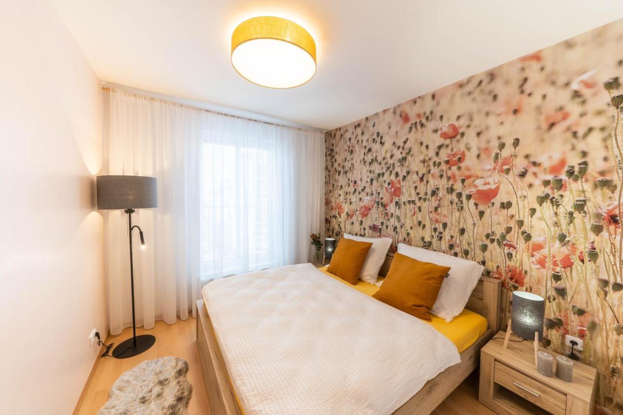 Apartman Lipa ลิเบอเรซ ภายนอก รูปภาพ