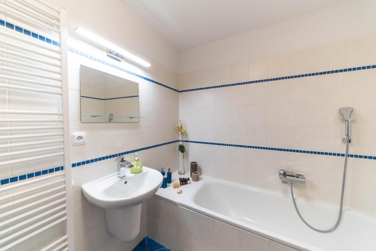 Apartman Lipa ลิเบอเรซ ภายนอก รูปภาพ